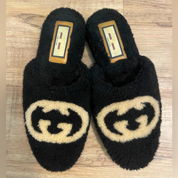 Pre owned Black Gucci Eileen Shearling Slippers 36.5 - Picture 1 of 4